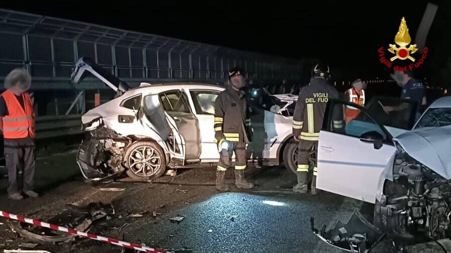 Tragedia Su A20, Morti 46enne Di Barcellona PG E 30enne Messinese ...