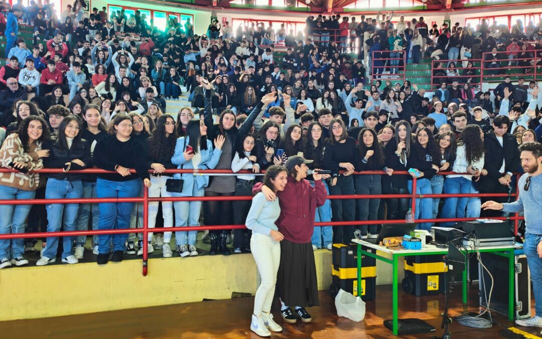 Barcellona PG. Un successo il ‘Festival canoro studentesco di Natale’