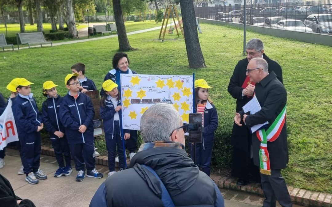 Barcellona PG. Cerimonia a Villa Primo Levi per la ‘Giornata della Memoria’, lette poesie, riflessioni, racconti da studenti