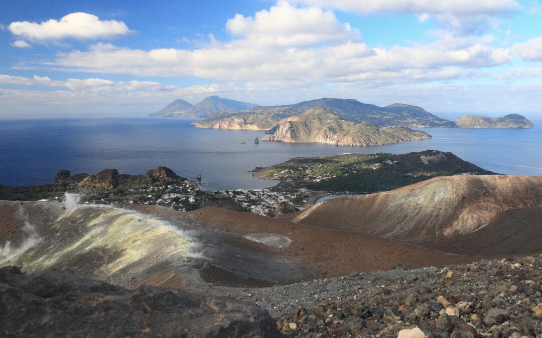 Isole Eolie, nasce ‘A.R.I.E.’ associazione di 40 ristoratori per promuovere specialità tipiche