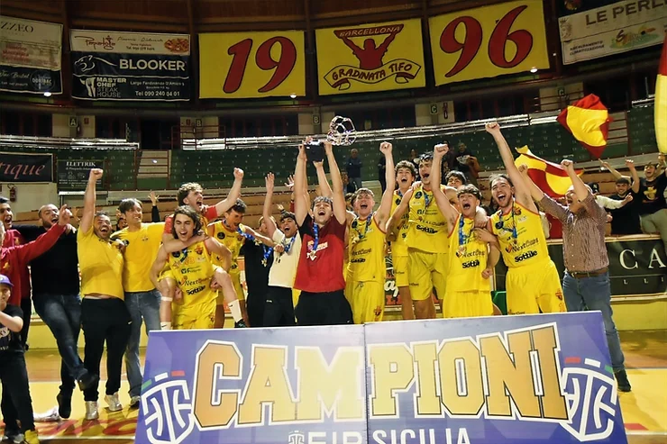 Basket. L’Ottica Sottile Barcellona conquista titolo regionale U19. L’Orsa campione provinciale U13