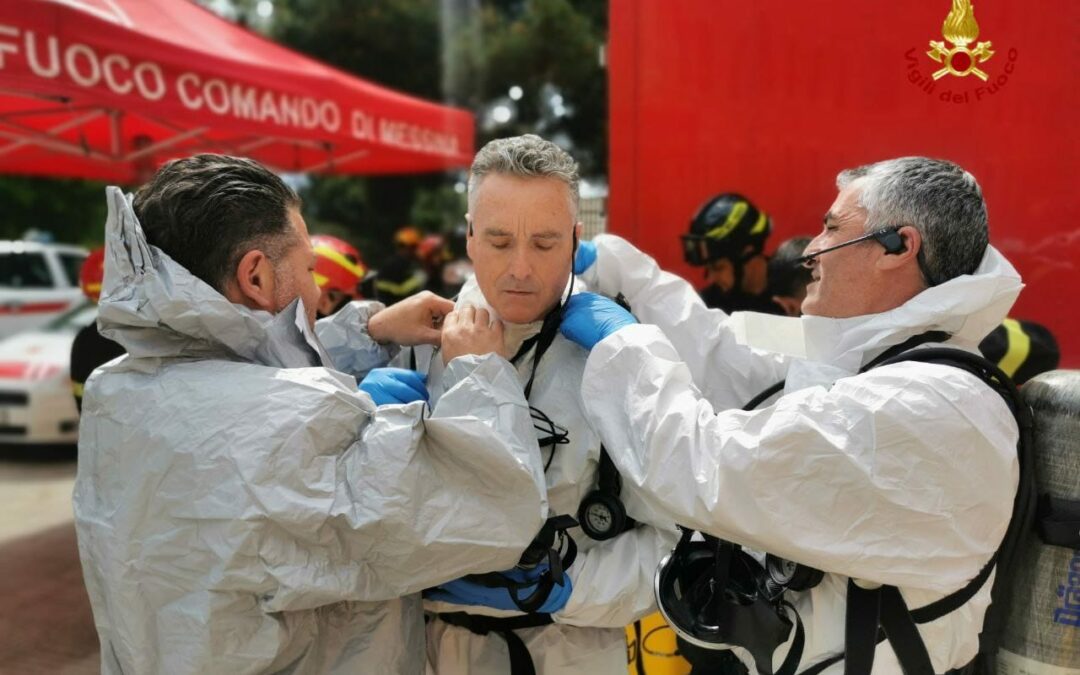 Vigili del Fuoco e Croce Rossa Italiana, in esercitazione NBCR: Nucleare, Batteriologico, Chimico, Radioattività