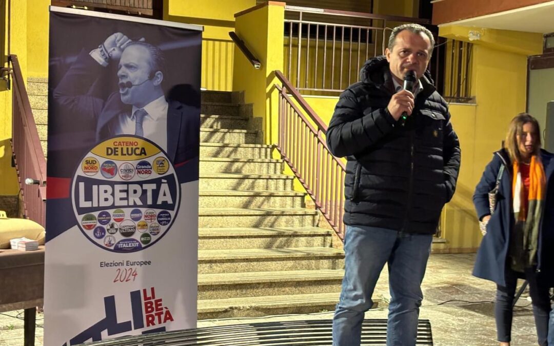 On. De Luca. Bloccato in ospedale da polmonite acuta