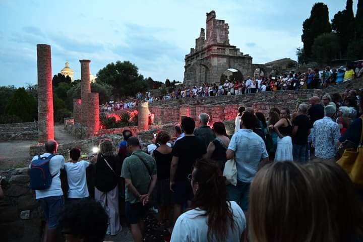 Patti. Un successo la 7^ edizione Tyndaris Augustea: trasforma Tindari in un luogo dell’anima