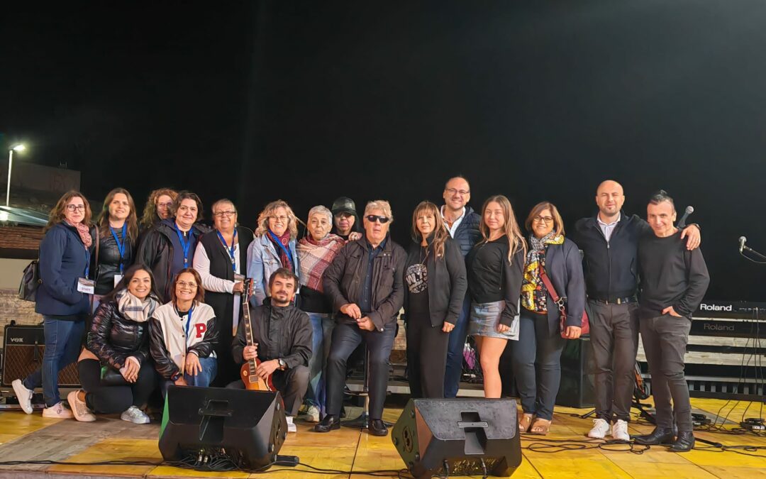 Montalbano Elicona. Aleandro Baldi e il Gruppo ARISTOS: emozioni e passione sul palco, a chiudere “NO.STRANO Il Festival del cibo e delle tradizioni popolari”