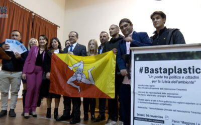 Barcellona PG. Confronto e partecipazione alla presentazione del libro #Bastaplastica