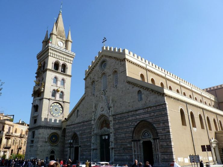 Diocesi di Messina. Settimana ricca di impegni per l’Arcivescovo tra incontri augurali e celebrazioni